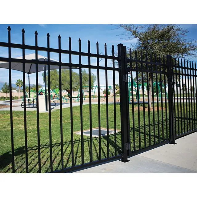 Customized 6x8ft Modern Design Metal Fence Fence Panels Privacy Galvanized Steel Picket Farm Fencing