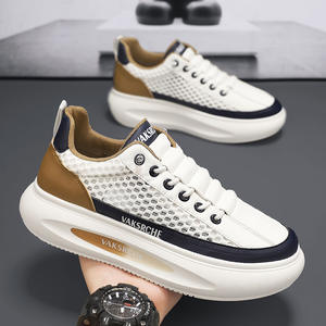 Chaussures en maille pour hommes d'été, respirantes, légères, antidérapantes, tendance mode, sportives, à enfiler, à lacets, chaussures de loisirs pour seniors - Product Image 2