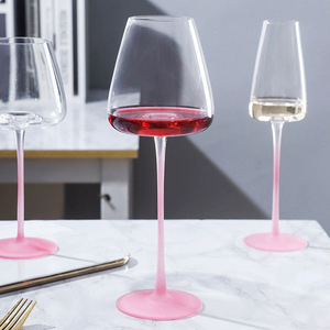Copa de <span class=keywords><strong>Vino</strong></span> Moderna y Sencilla de Cristal Esmerilado <span class=keywords><strong>Rosa</strong></span> Degradado, 601-700ml, para Fiestas, Marca Sheng Rui - Product Image 3