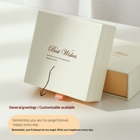 Boîte cadeau de luxe en papier carré avec tiroir coulissant, en stock, pour bijoux, avec ruban et doublure en éponge, impression quadricolore, pour bagues