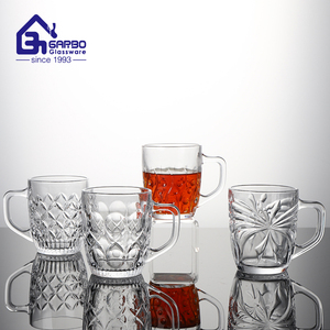 Recién llegado de fábrica, taza de cristal, molde mixto, diferente jugo de agua en relieve, taza de cristal de 370ml, venta al por mayor para <span class=keywords><strong>tienda</strong></span> de supermercado y Hotel - Product Image 1