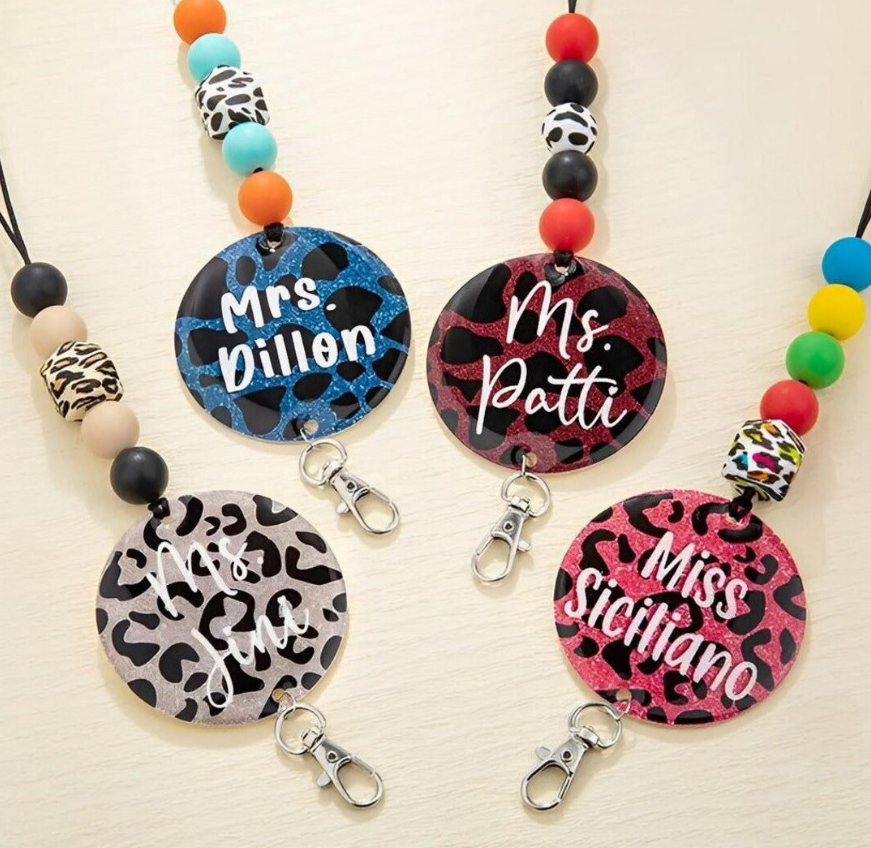 Xiangyi Hot Sale Leopard Printed Silicone Phone Keychain Phone Lanyard Wristlet Bangle Key Ring Image 5