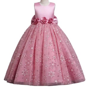 <span class=keywords><strong>Robe</strong></span> de <span class=keywords><strong>princesse</strong></span> pour enfants en maille duveteuse de style européen robes à grandes fleurs pour filles de 10 ans <span class=keywords><strong>robe</strong></span> de mariée <span class=keywords><strong>rose</strong></span> douce pour filles - Product Image 3
