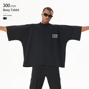 Boxy Fit 300 GSM綿100% シームレスカスタムロゴスモールネックラインオーバーサイズクロップドボクサーTシャツメンズ