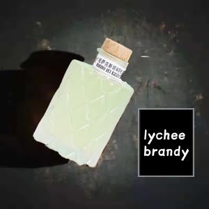 Vente en gros de vin de fruits rafraîchissant naturellement fermenté aromatisé au Kazakhstan avec une douceur fruitée riche 200ml Vin de fruits à 6 degrés - Product Image 4