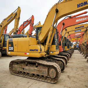 รถขุดตีนตะขาบ Komatsu PC220 มือสอง สภาพเดิมๆ ชั่วโมงการทำงานน้อย คุ้มค่า คุ้มราคา พร้อมอะไหล่มากมาย มีสินค้าในสต็อก - Product Image 6