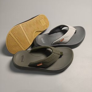 Trendy Fashionable Men's Thick Soft-Soled <strong>Flip</strong>-<strong>Flops</strong> Comfortable Casual Wear for Outdoor Breathable Leather Slip-Resistant - Product Image 4