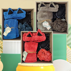 Idées de paniers-cadeaux <span class=keywords><strong>d</strong></span>'affaires pour les <span class=keywords><strong>invités</strong></span> collègues soutien à personnalisé bas prix serviette de mariage souvenirs coffrets cadeaux pour les femmes - Product Image 3