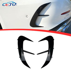 Parachoques trasero de coche con aspecto de carbono ABS negro brillante, rejillas de ventilación laterales para <span class=keywords><strong>Mercedes</strong></span> Benz Clase C W206 C200 C300 <span class=keywords><strong>C43</strong></span> C63 <span class=keywords><strong>2022</strong></span>-2025 - Product Image 1