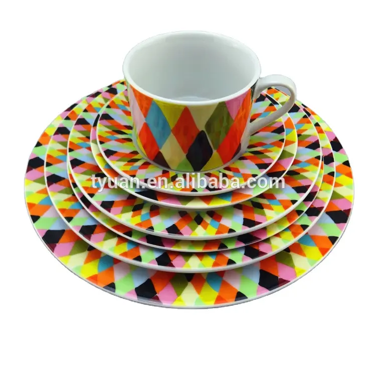 Tasse à café en porcelaine, ensemble de porte-café en céramique, expresso européen simple, blanc pur, logo personnalisé