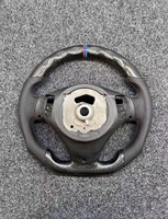 Volant de direction en fibre de carbone de remplacement personnalisé pour BMW E90 E92 E93 E70 E71, cuir perforé avec marqueur à rayures M-Tri-Color