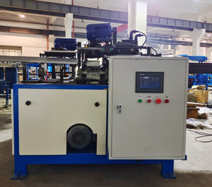 Máquina de fabricación de cono de papel de tubo cónico completamente automática para bobinado giratorio de hilo textil - Product Image 3