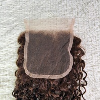 12a Vente en gros très demandée : Closure capillaire 4x4 Super Double Drawn, Cheveux vierges bouclés Pissy, Extension de tissage 100% Cheveux Humains