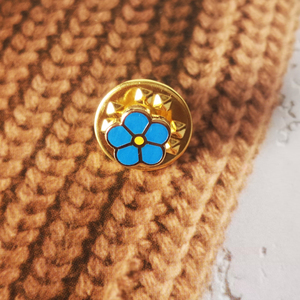 Spilla da bavero massonica, distintivo massonerico pressofuso a forma di fiore BLM29a, dimensioni 0,7*0,7 cm, petalo di non dimenticaromi per anniversario, personalizzato e creativo - Product Image 3