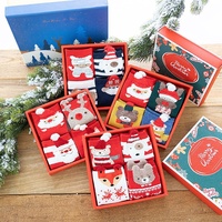 Mingzhi vente en gros chaussettes de noël floues moelleuses femmes chaussettes d'hiver mignonnes coffret cadeau coton chaussettes de noël boîte paquet