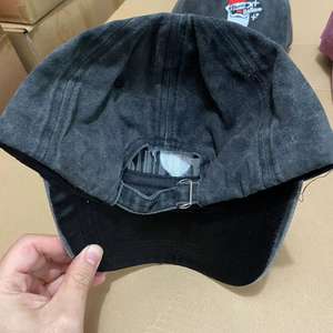 قبعات مرحة لعيد الميلاد المجيد قبعات سانتا كلوز قبعات بيسبول مطرزة مغسولة دائمًا - Product Image 3