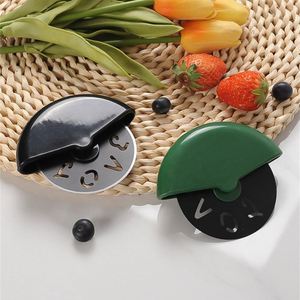 Coupe-pizza antiadhésif durable pour pizzas à croûte fine, de qualité supérieure, élégant, pour une découpe sans effort, tranchant - Product Image 1