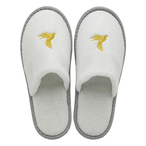 Pantuflas de Hotel de Lujo Modernas de Felpa de Coral Blanca, Pantuflas de Spa de <span class=keywords><strong>5</strong></span> Estrellas con Suela Antideslizante, Punta Cerrada, Desechables, Suaves y Cómodas, con Logotipo Personalizado - Product Image 1