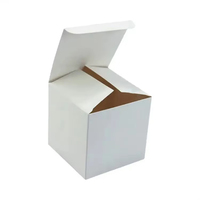 Emballage de produit personnalisé petite boîte de parfum en carton blanc en papier ordinaire cosmétique
