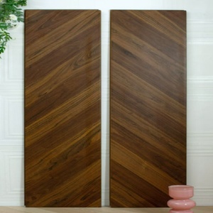 Plancher en bois d'ingénierie en chêne de 12 mm, qualité supérieure, motif chevrons, plancher stratifié - Product Image 2