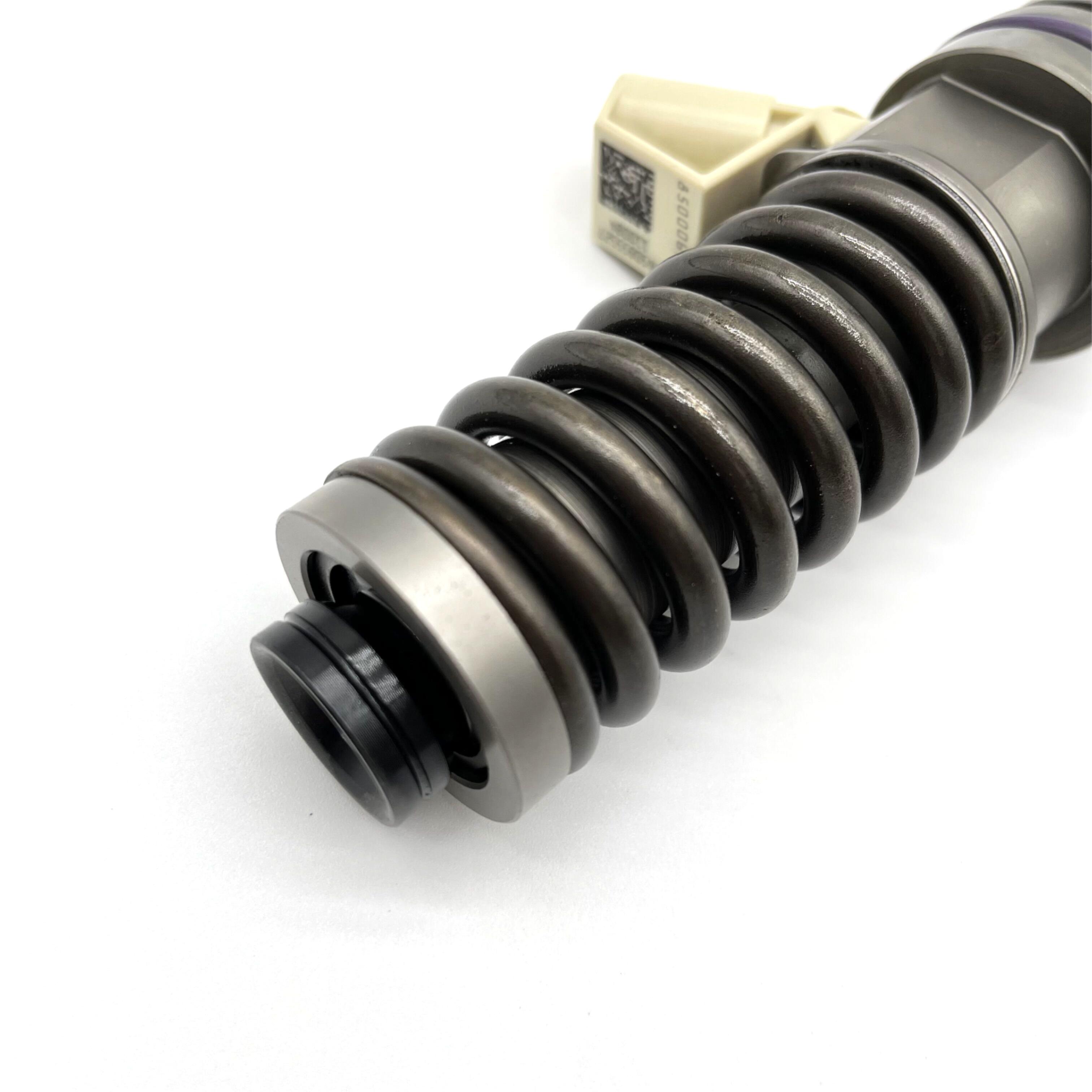 High Quality Diesel Fuel Injector 85000674 Common Rail Fuel Injection Nozzle BEBE4D12301 BEBE4D37001 For Volvo
