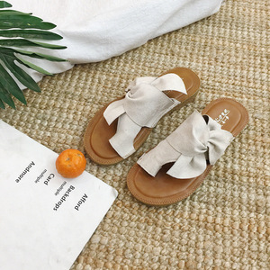 Playa de mujer americana y europea para zapatillas cómodas y suaves con luz plana con lazo al por mayor para uso en interiores y exteriores - Product Image 5