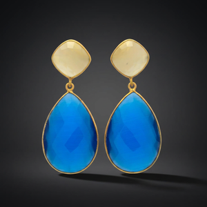 Boucles d'oreilles ethniques pour enfants Gilded Whispers, créoles en acier inoxydable plaqué or 18 carats avec pierres de zircon, plaqué rhodium, Hinduïsme - Product Image 3