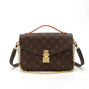 Sac à main classique vintage de luxe pour femme, en PU durable, ouvert, imperméable, avec sangles antivol, porté épaule ou croisé, en toile tendance - Product Image 3