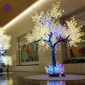 Lumière LED Chaude en Forme d'Arbre d'Érable en PVC, Étanche IP65 pour Éclairage Paysager Extérieur, Zones Commerciales et Affichages Festifs - Product Image 6