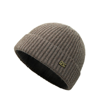 Produit tendance 2026, bonnets d'hiver classiques de haute qualité, broderie personnalisée du logo, bonnets en tricot, bonnet en tricot avec logo personnalisé