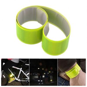 Bracelet Réfléchissant Personnalisé en PVC pour Événements – Promotion Nocturne, Cadeau Publicitaire - Product Image 6