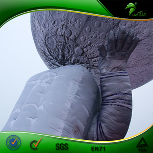 Astronauta Inflable de 6 Metros con Globo de Planeta - Escena Gigante de Exploración Espacial para Instalación en Parques Temáticos - Product Image 6