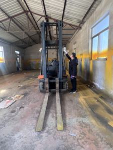 Goedkope aanbieding YCMG 4WD Impetus zware diesel vorkheftruck 2,5 ton 3 ton 3,5 ton - Product Image 4