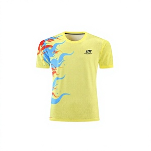 เสื้อเจอร์ซีย์กีฬาคอกลมแขนสั้นผู้ชาย สีเหลือง ลายสก็อตพิมพ์ลายแบบ Sublimation สายปรับได้ ระบายอากาศ แห้งเร็ว ผลิตจากโพลีเอสเตอร์ 100% - Product Image 1