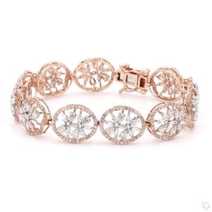 Bracelet élégant en or et diamants pour femmes, style haut de gamme, finition polie, léger et confortable, bijoux pour un usage quotidien - Product Image 5