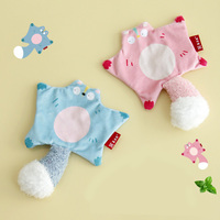 Nouveau design : jouet interactif pour chat en peluche, forme de écureuil volant réaliste, avec papier froissé et herbe à chat à l'intérieur