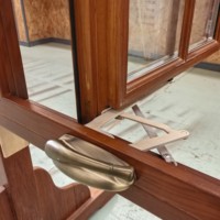 Fenêtre à battant en bois de style américain |   Fenêtres en bois massif à économie d'énergie pour bâtiments écologiques