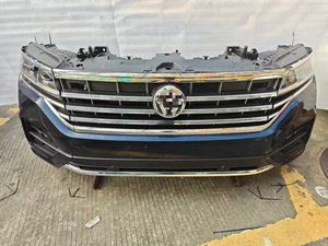 Ensemble complet FOrA comprenant l'ensemble de <span class=keywords><strong>la</strong></span> calandre avant, l'ensemble du pare-chocs avant et les accessoires du pare-chocs avant pour <span class=keywords><strong>Volkswagen</strong></span> <span class=keywords><strong>Touareg</strong></span> 2024 - Product Image 2
