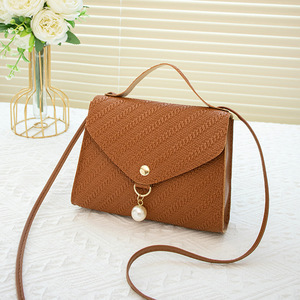 Sac à bandoulière pour femme Sweet Pearl Embossed Small Square Bag.Z0266 - Product Image 4