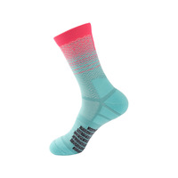 Chaussettes de basket-ball pour hommes super-élite du sport en tissu éponge avec logo brodé en jacquard, bon marché