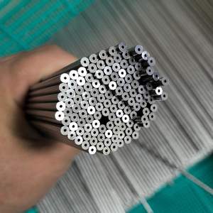 Pabrik presisi diproduksi 304 tabung kapiler baja tahan karat persegi mulus diameter luar 1mm 8mm potongan pengelasan <span class=keywords><strong>ERW</strong></span>-siap - Product Image 4