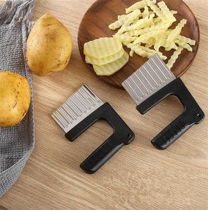 Hình dạng sóng thép không gỉ Crinkle Khoai Tây Chip <span class=keywords><strong>Slicer</strong></span> pháp Fry Cutter khoai tây cắt dao máy với xử lý - Product Image 2
