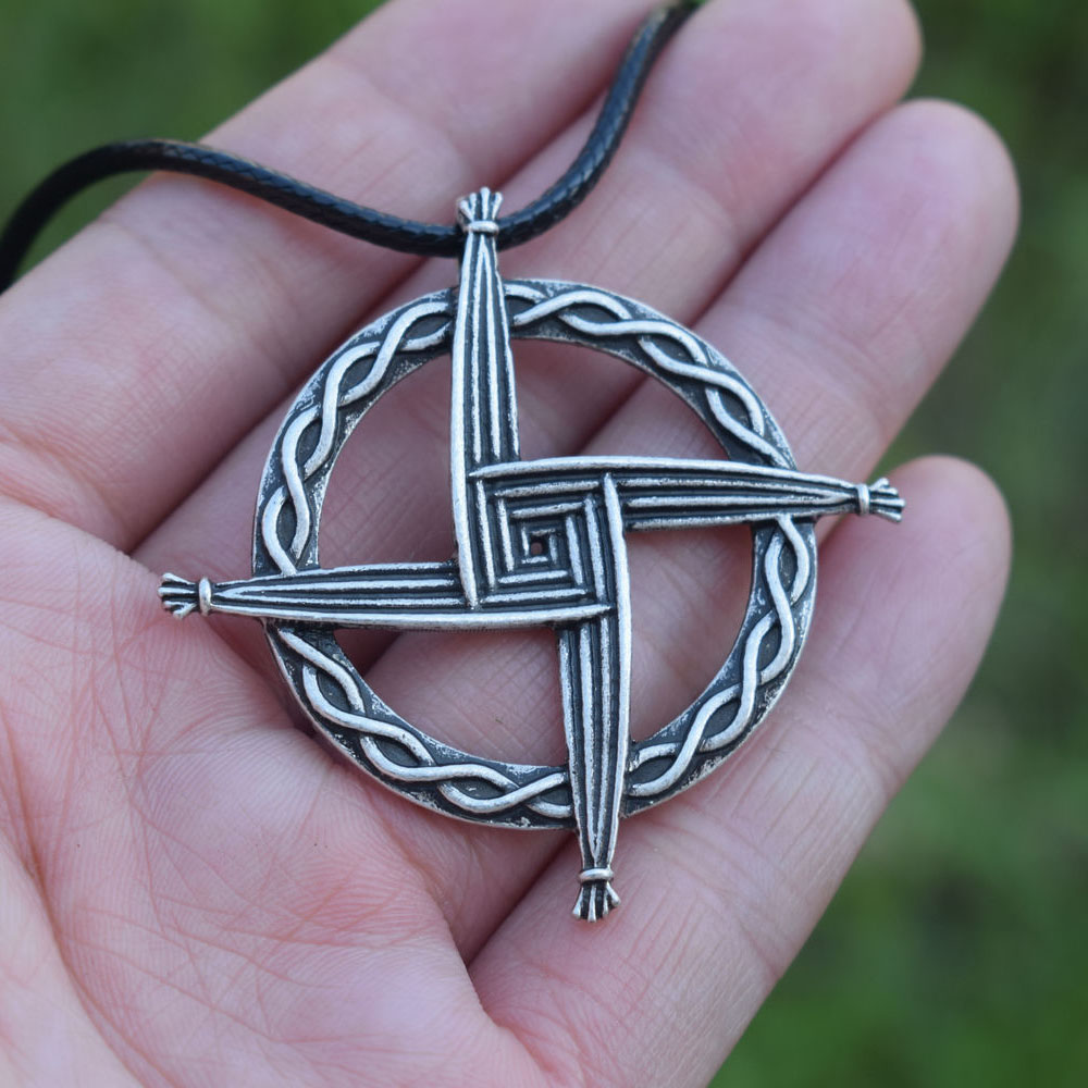 Collana Croce Di Brigid In Acciaio Inox: Ciondolo Celtico Irlandese Simbolo Di Protezione E Fede