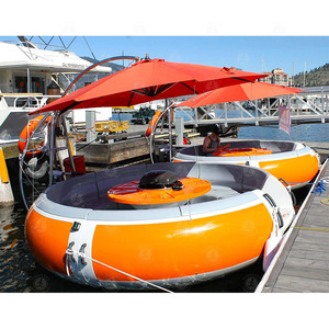 Barca Elettrica Galleggiante a Forma di Ciambella per 6-8 Persone con Barbecue e Ombrellone, Attrezzatura per Divertimento Acquatico per Laghi, Fiumi e Resort - Product Image 5