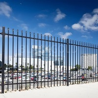 Clôture de sécurité anti-escalade en acier galvanisé de 2,4 m de haut, revêtement poudré, durable, écologique, résistante à la corrosion