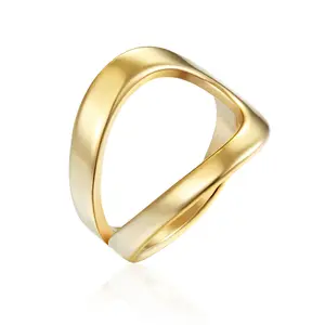 In acciaio inossidabile placcato oro 18k anello cavo da donna gioielli alla moda di nozze anello di fidanzamento per gli uomini anelli