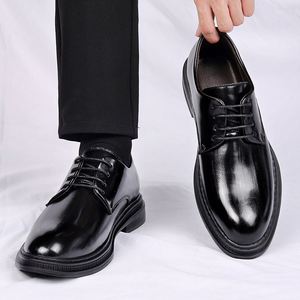 Chaussures habillées en cuir de qualité supérieure pour hommes, Oxford classiques pour mariage et bureau, chaussures de travail formelles souples, flexibles et durables - Product Image 1
