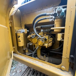 Excavatrice d'occasion 315, dernier modèle, 15 tonnes, 85% neuve, d'origine avec certification EPA CE, origine Japon, exportée vers divers pays - Product Image 5