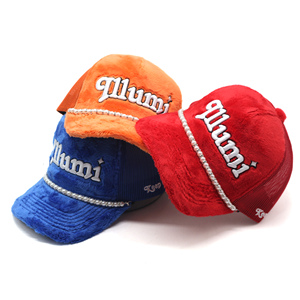 หมวกกำมะหยี่ขนปุยสีพร้อมเชือกไข่มุกออกแบบใหม่ - Product Image 6