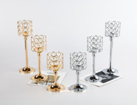 Porte-bougie en fer et cristal élégant fait main, durable et multifonctionnel, idéal pour les mariages, les événements, les fêtes, les centres de table et la décoration d'hôtel